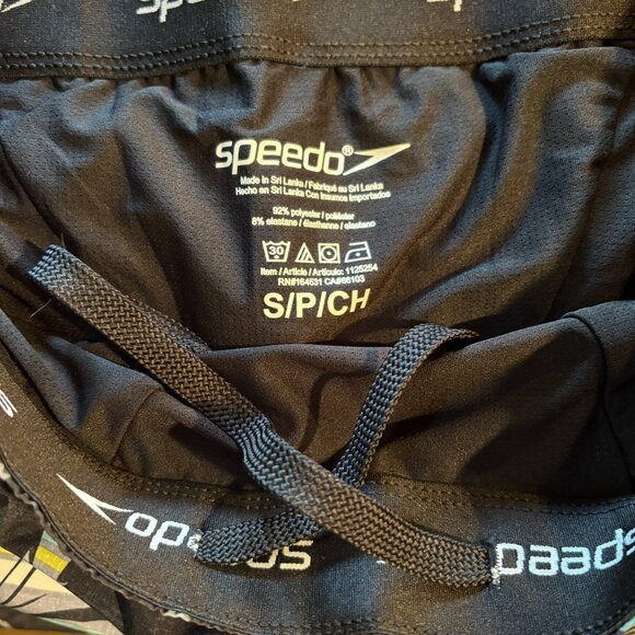 NWT Speedo Tech Volley Swim Shorts Small 30/32 Boxer Brief Liner UPF50+ Stretch - Picture 6 of 8